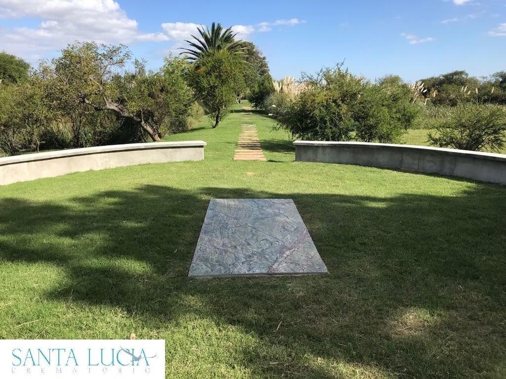 Jardín en Santa Lucía Crematorio